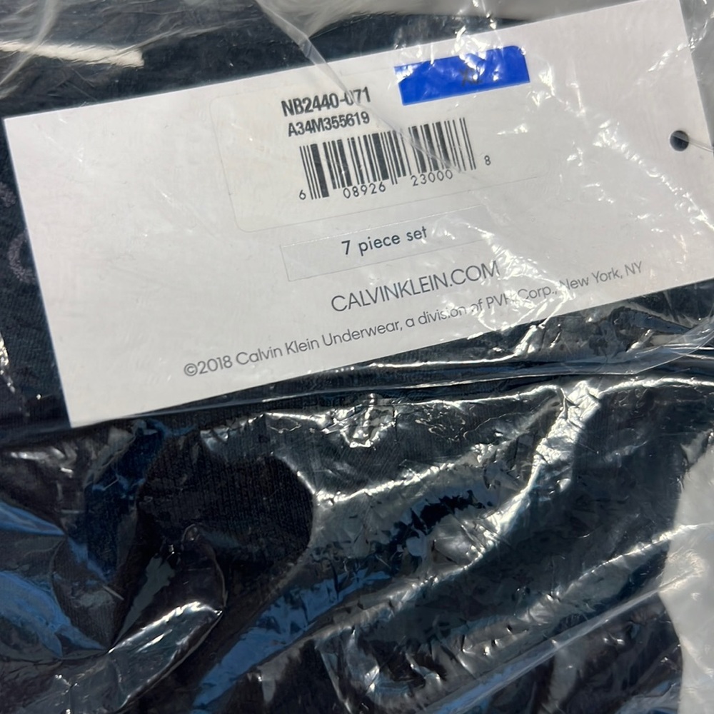 New in pkg Calvin Klein 7 piece boxer set